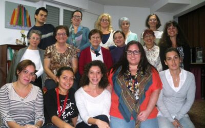 Inmaculada Ruiz de Balugera acompaña al proyecto de Alicante en una jornada de formación