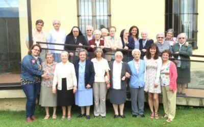 Ecos del encuentro de la comisión de PJYL con la comunidad de Pamplona