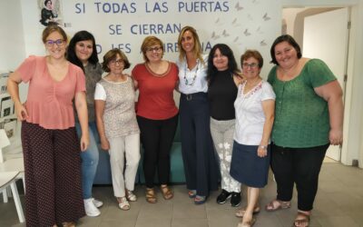 La Concejala de Derechos Sociales y Familia visita el Programa Oblatas Murcia