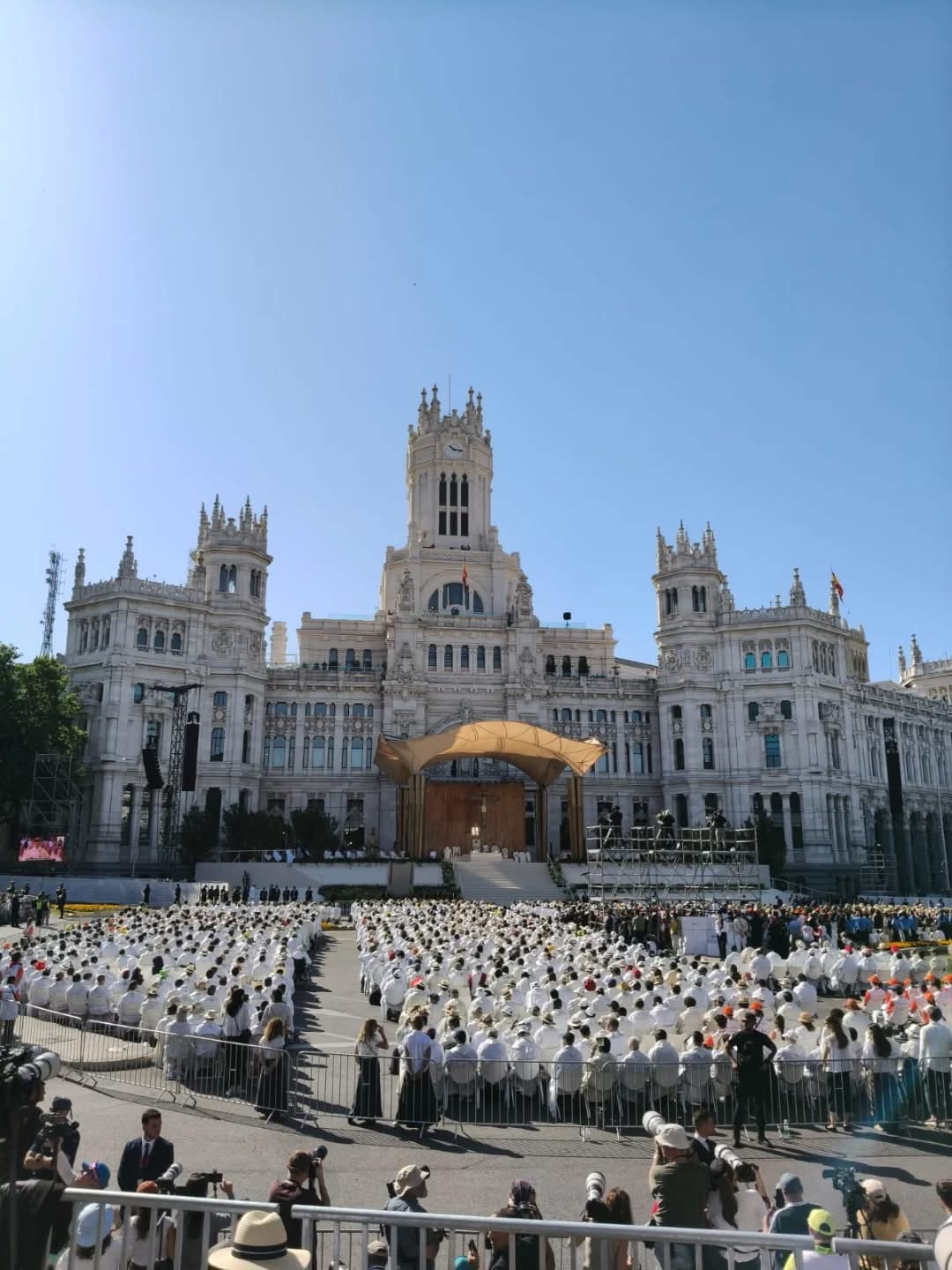 Oblatas participa en los encuentros del papa León XIV durante su viaje apostólico a España