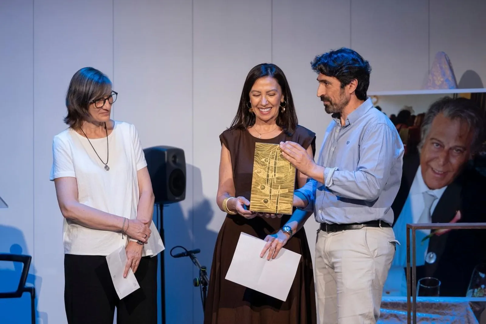 El proyecto Mujer Gades de Oblatas Cádiz recibe el IX Premio Solidario Dr. Fernando Delgado Lallemand