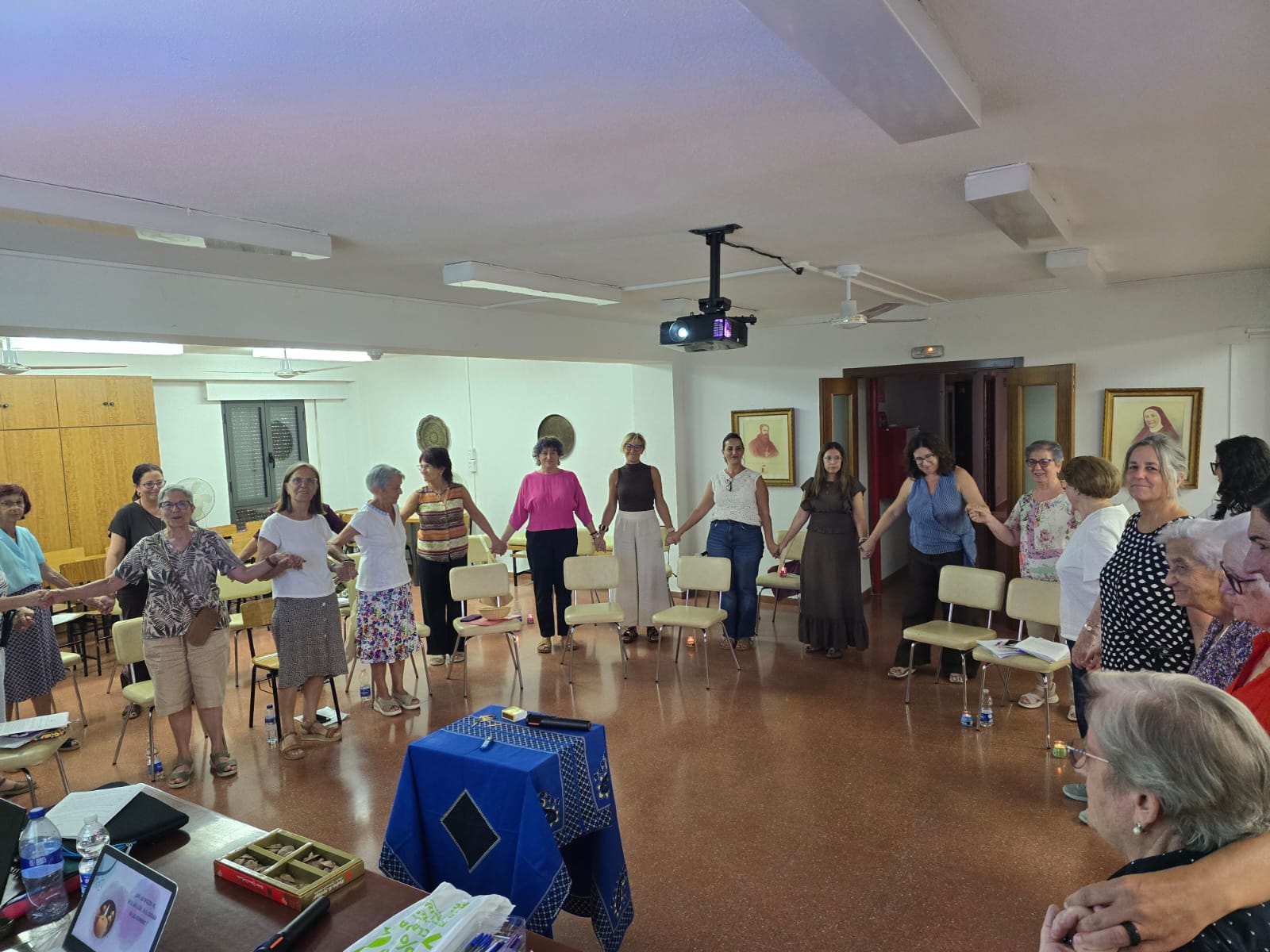 Las comunidades-enfermería trabajan en Madrid su presente y su proyección de futuro